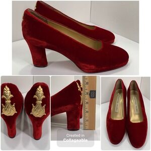Red Velvet Baroque Gold Heel Pumps Block Heel Size 8 Holiday Retro